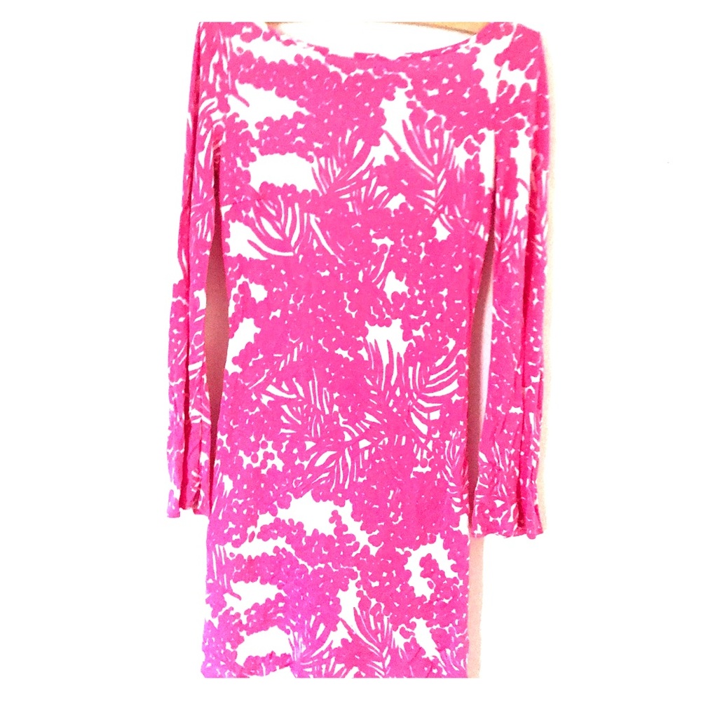 Milly/ Lilly P mini dress with open back.